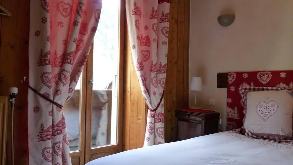 Auberge Des Gorges Серво Экстерьер фото